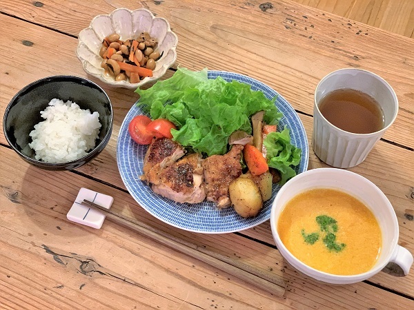 煮鶏のお弁当 と つぶやき と おうちごはん_d0249193_23014962.jpg