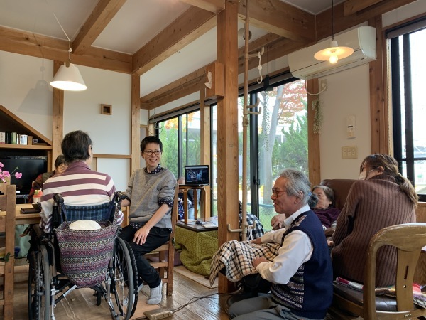 それぞれの居場所_d0180229_14584362.jpg