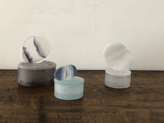 小宮彩瑛 五十嵐桃子展 いつかここにいたかもしれない ガラス ルリロ Ruriro イロイロ 小宮彩瑛 五十嵐桃子展 いつかここにいたかもしれない ガラス ルリロ Ruriro イロイロ