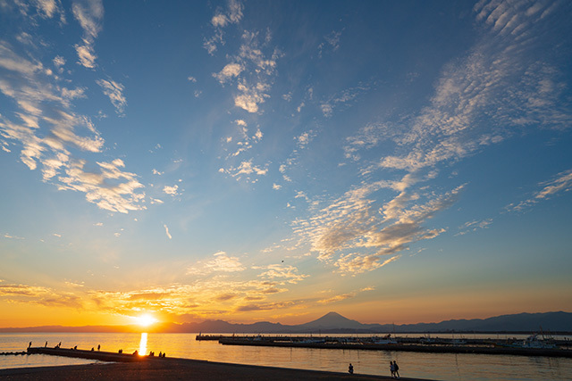 江の島弁天橋からの夕日 エーデルワイスphoto