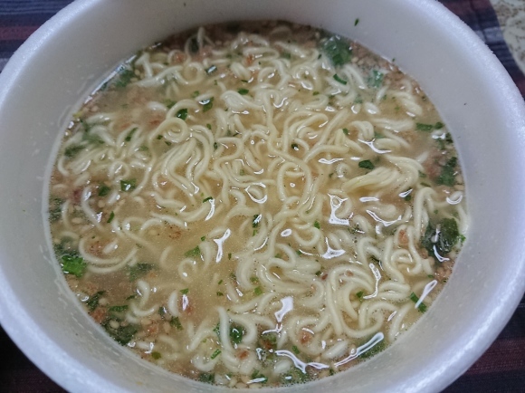 11/11 サンポーばりよか豚骨ラーメン&かつお節ご飯@自宅_b0042308_10093597.jpg