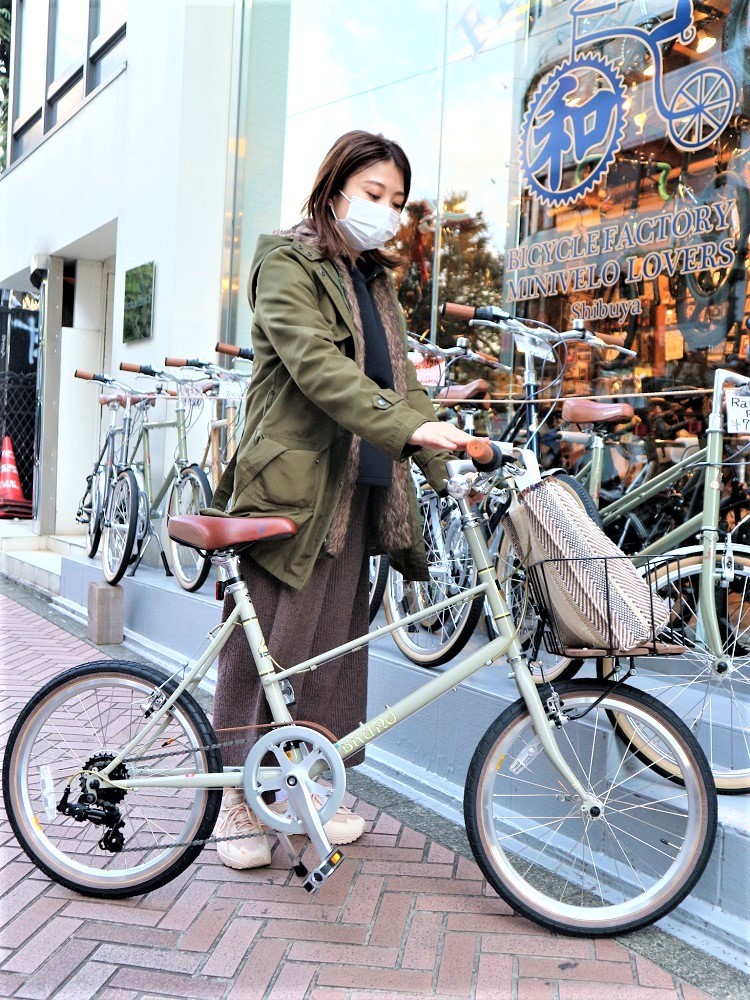 11月11日　渋谷　原宿　の自転車屋　FLAME bike前です_e0188759_18184791.jpg