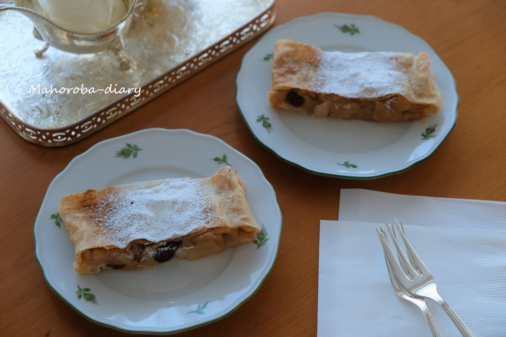 Apfelstrudel/アプフェルシュトゥルーデル_b0362781_15085504.jpg