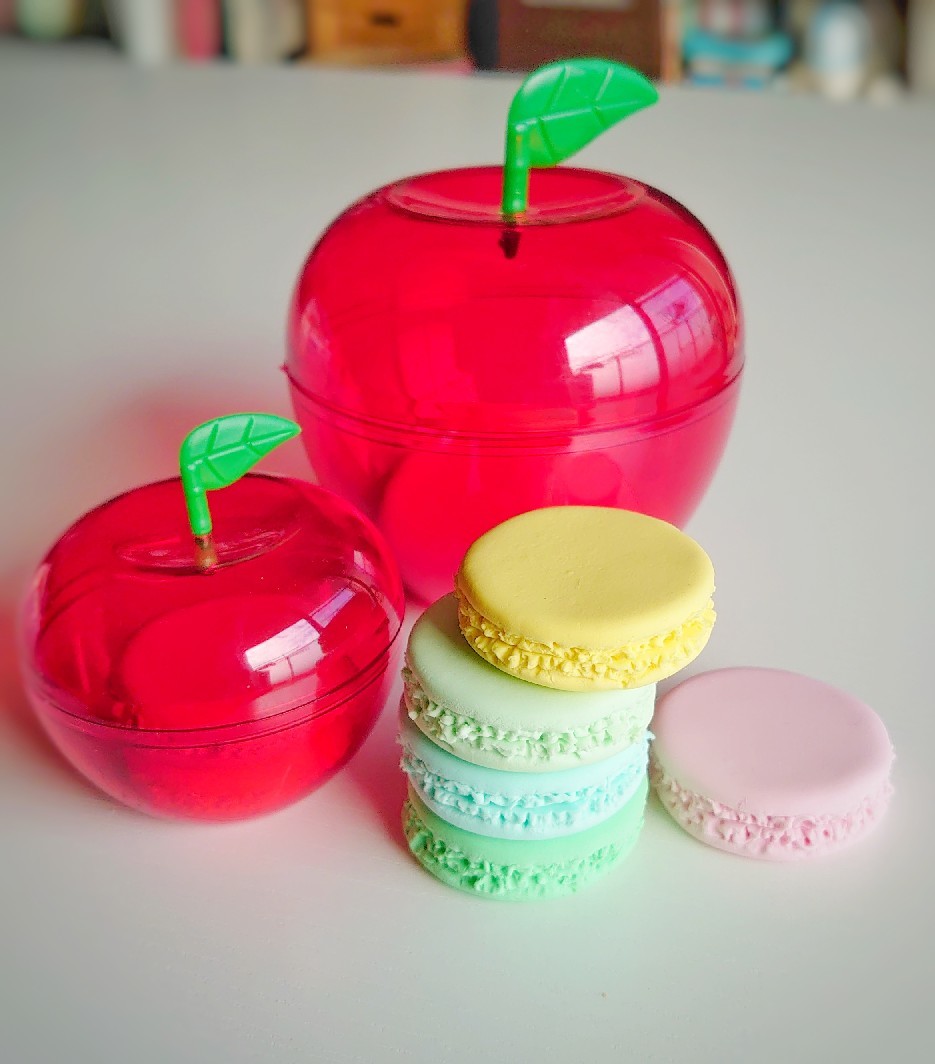 可愛い りんごケース デコデコスイーツ ねんどぶ にゃんこ部 可愛い りんごケース デコデコスイーツ ねんどぶ にゃんこ部