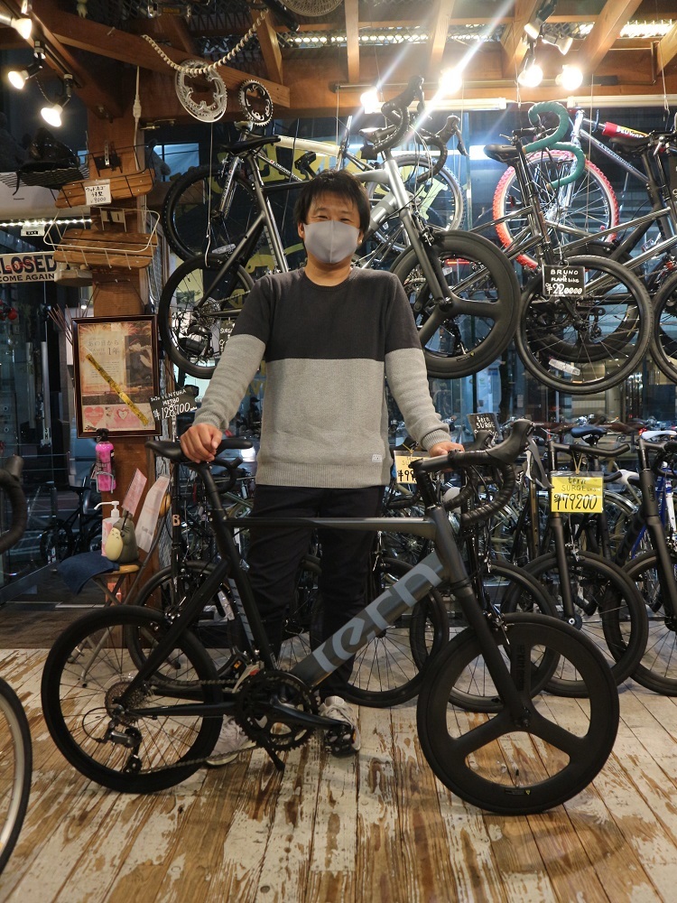 11月13日 渋谷 原宿 の自転車屋 FLAME bike前です_e0188759_18085105.jpg