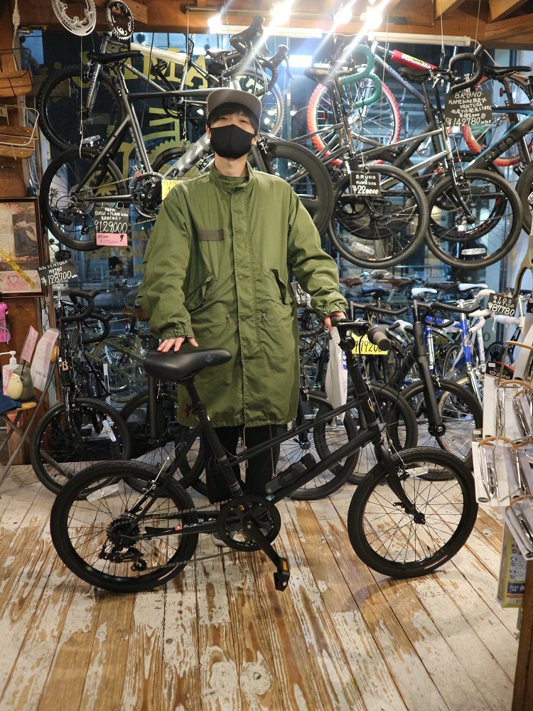 11月13日 渋谷 原宿 の自転車屋 FLAME bike前です_e0188759_18085335.jpg