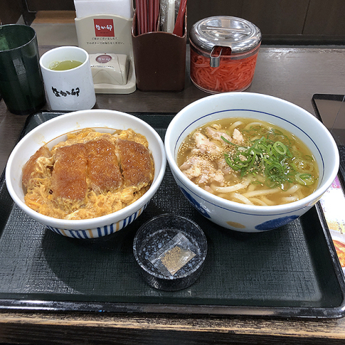 なか卯のカツ丼＋鶏塩うどん_a0349423_20500037.jpg