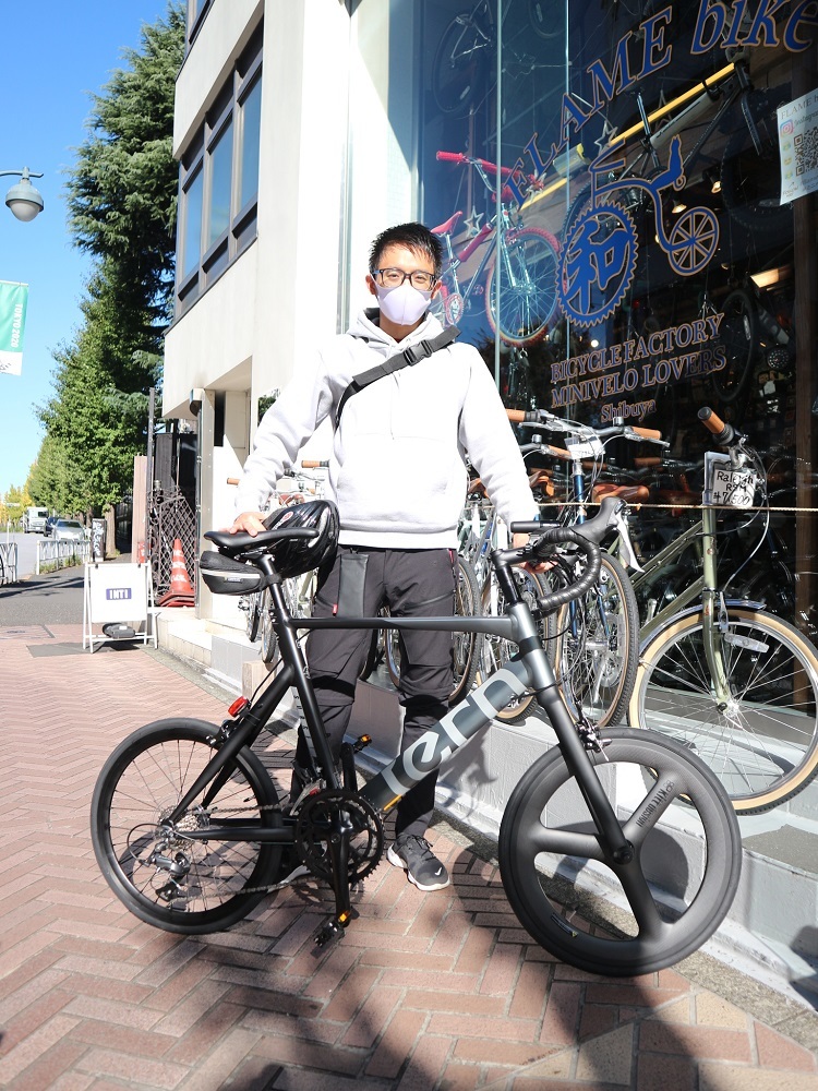 11月14日　渋谷　原宿　の自転車屋　FLAME bike前です_e0188759_18380403.jpg