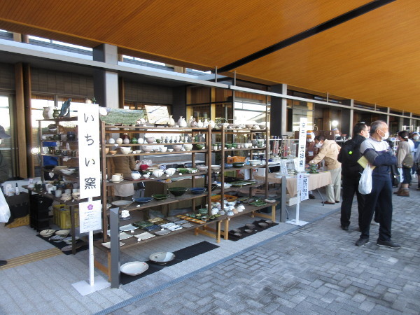 【土岐市情報】ときめき美濃焼陶器市に行ってきました~_c0152767_13062774.jpg