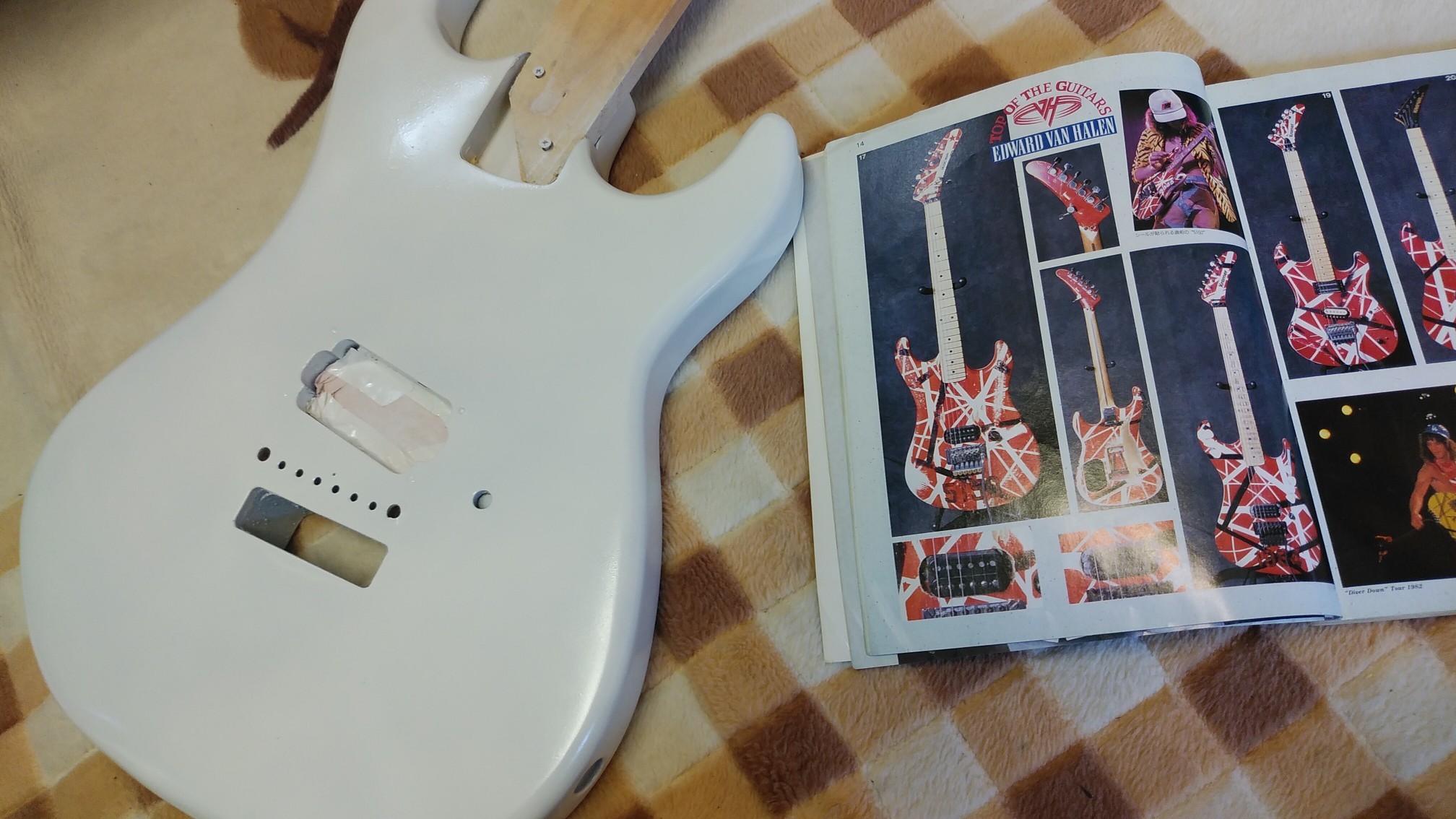 R.I.P.ＥＶＨ kramer 5150 VAN HALEN ギターを作ってみた : 日本の