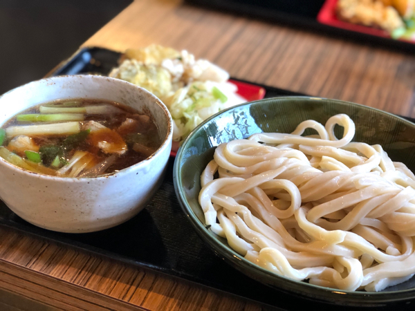 南哲のうどん＆コストコのパンたち_d0133704_16374847.jpg