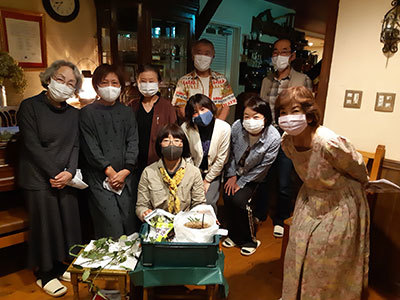 「燻製づくりのあとはバラセミナー」_a0276937_17302259.jpg
