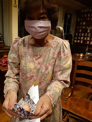 「燻製づくりのあとはバラセミナー」_a0276937_17315667.jpg