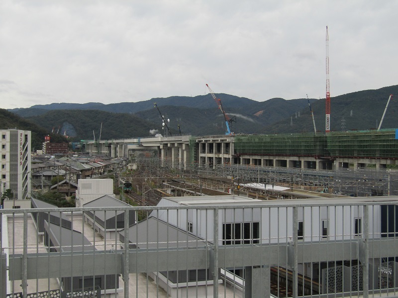 敦賀駅で底辺ブロガー頑張る～秋の関西１デイパスの旅⑤_b0081121_06232687.jpg