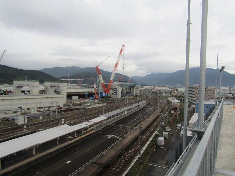 敦賀駅で底辺ブロガー頑張る～秋の関西１デイパスの旅⑤_b0081121_06233792.jpg