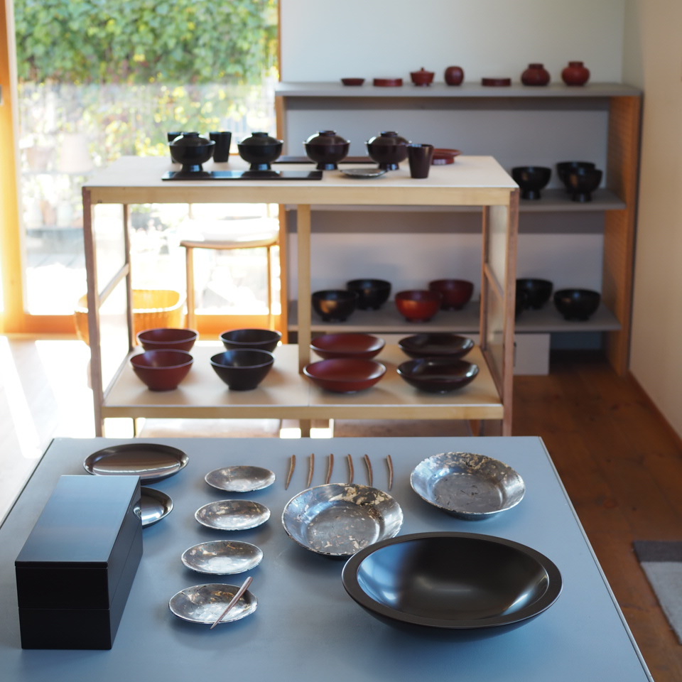 小林慎二漆展はじまりました_b0206421_14170780.jpg