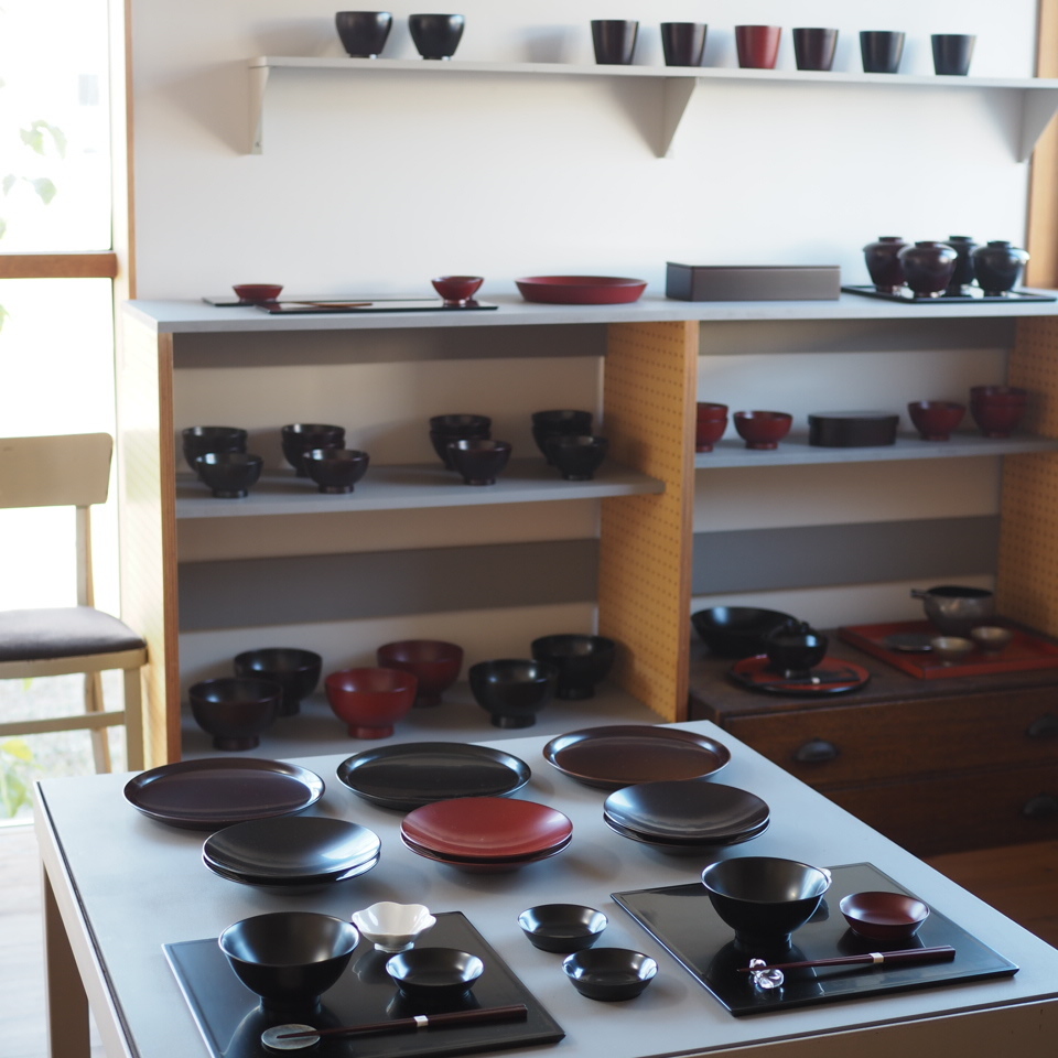 小林慎二漆展はじまりました_b0206421_14181452.jpg