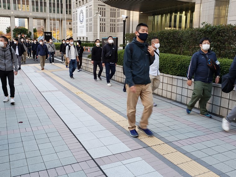 【報告】「中止だ!廃止だ!Go to Hell!オリンピックより命を守れ デモ」に90人!_a0336146_01242780.jpg