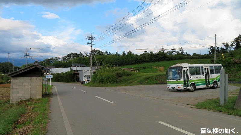 バスの終点へ行こう015 再び小諸市と東御市の境界いちご平バス停へ(R020914)_e0304702_18380220.jpg