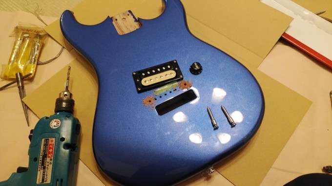 R.I.P.ＥＶＨ kramer 5150 VAN HALEN ギターを作ってみた : 日本の