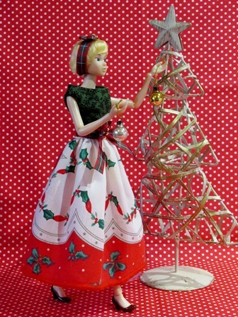 クリスマス・ハンカチのドレス_e0403050_04575230.jpg