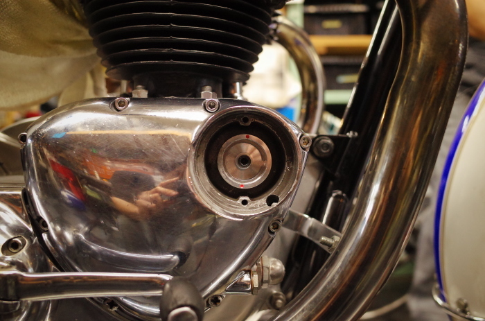 1963 TRIUMPH T120 配線引き直し作業完了、エンジン始動_a0248662_08120887.jpg