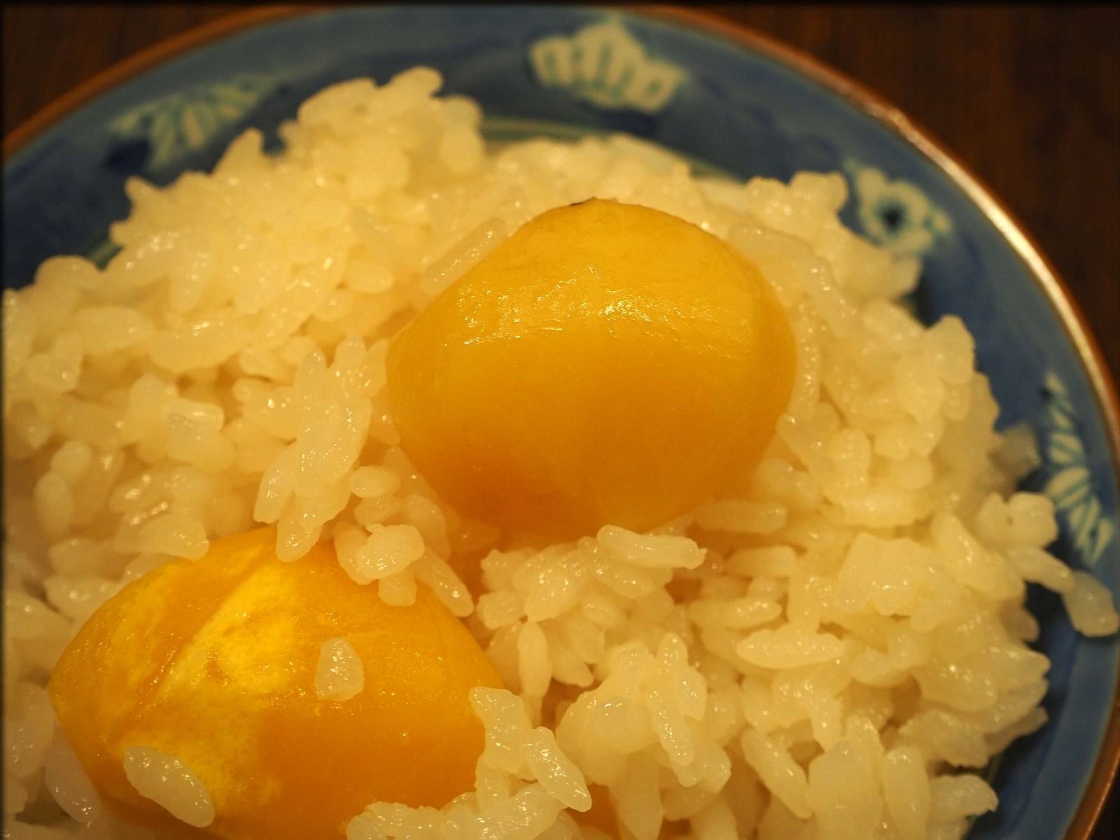金沢浅田屋の熊本産栗使用の栗ご飯の素を使って 人形町からごちそうさま