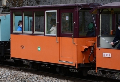 黒部峡谷鉄道の関電専用列車_e0030537_22384472.jpg