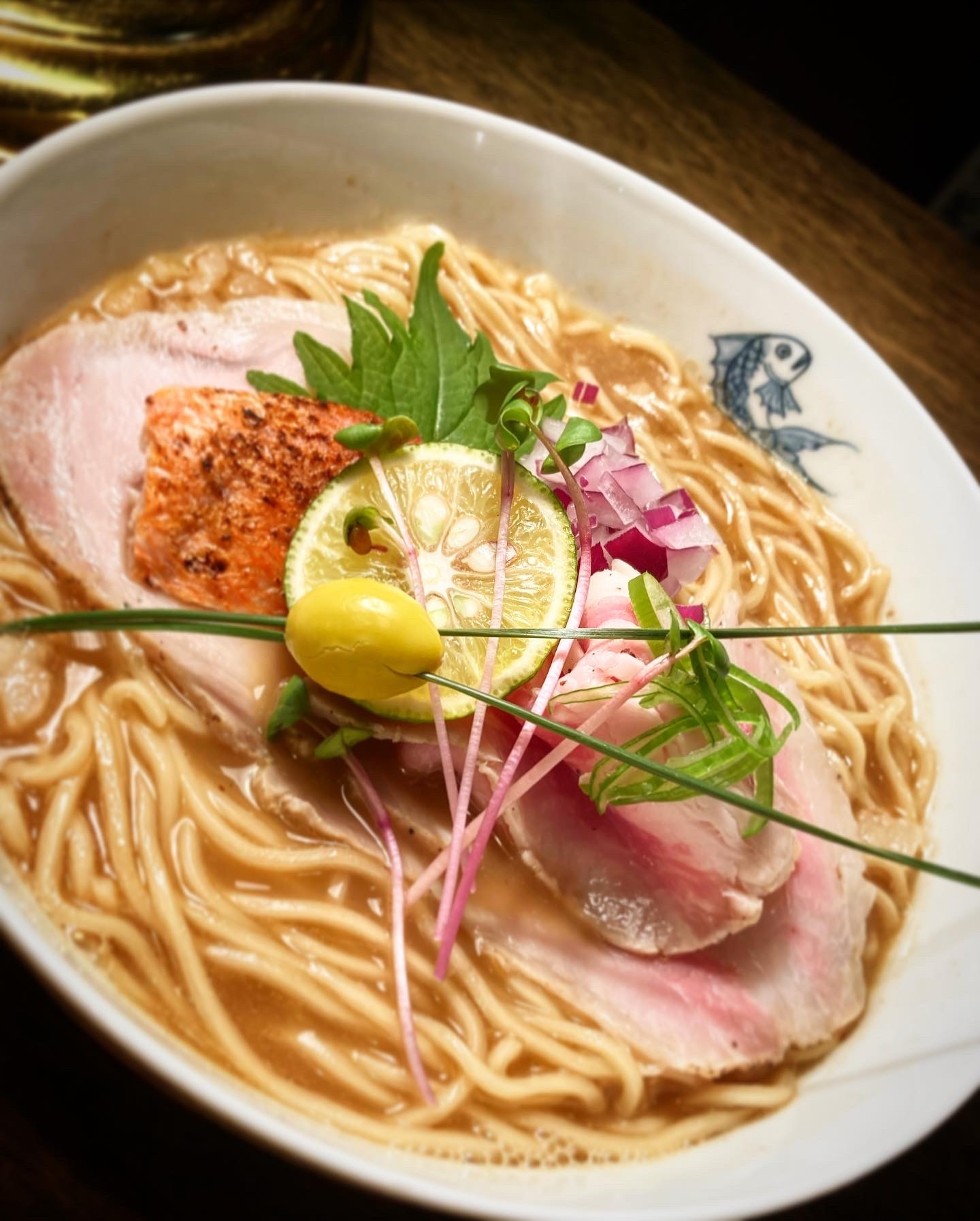 日出ずる処_e0132147_22193376.jpeg