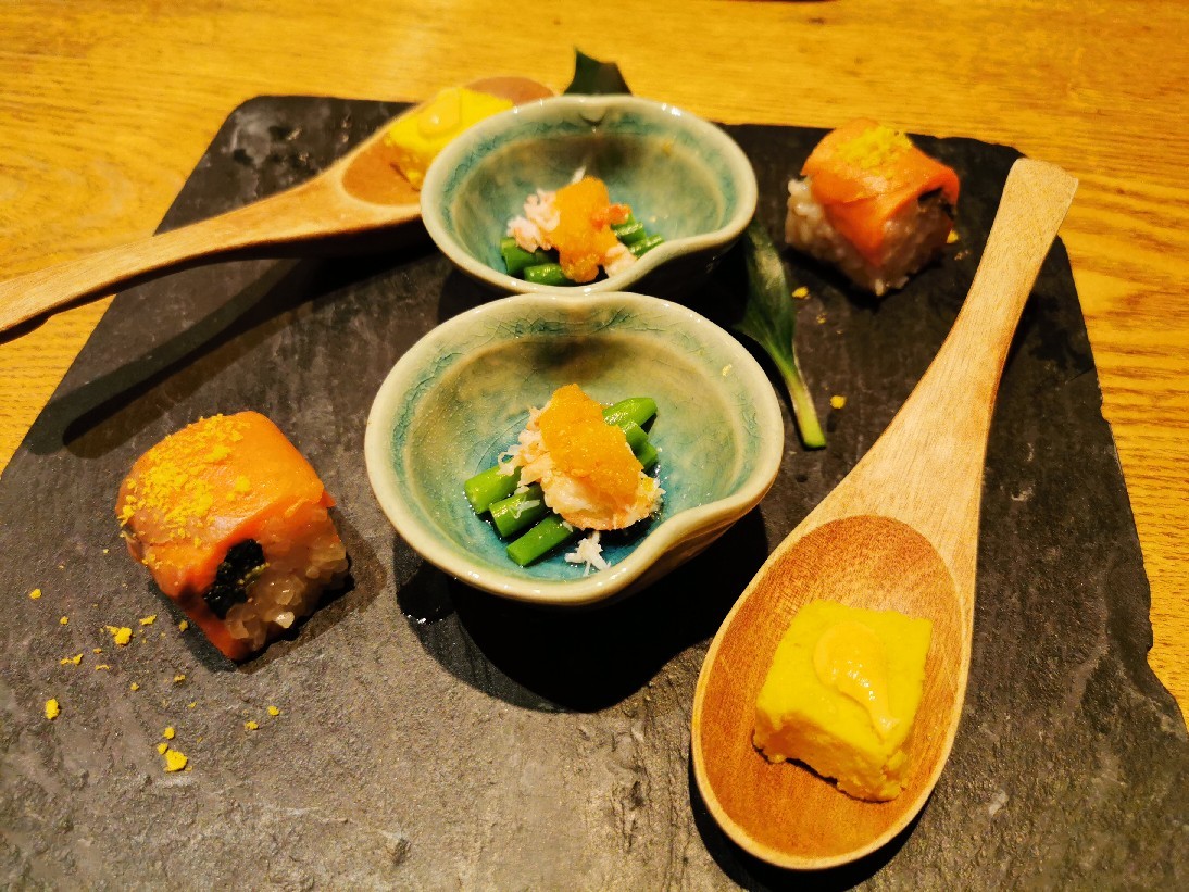 心斎橋の銀平で和食三品 猫空くみょん食う寝る遊ぶ Part2 心斎橋の銀平で和食三品 猫空くみょん食う寝る遊ぶ Part2