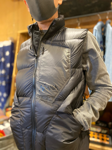 ナンガダウンベスト 寝袋ベスト カルラク Harbee S General Store