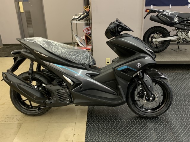 YAMAHA AEROX155の125ccバージョン『NVX125』展示中です!!SCS上野新館_d0099181_11024365.jpg