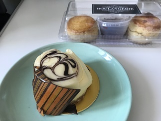 おいしいパン屋さんを探す旅22 金鐘の名もなきパン屋☆Bakery Exploration 22 Great Food Hall in Admiralty_f0371533_13122369.jpg