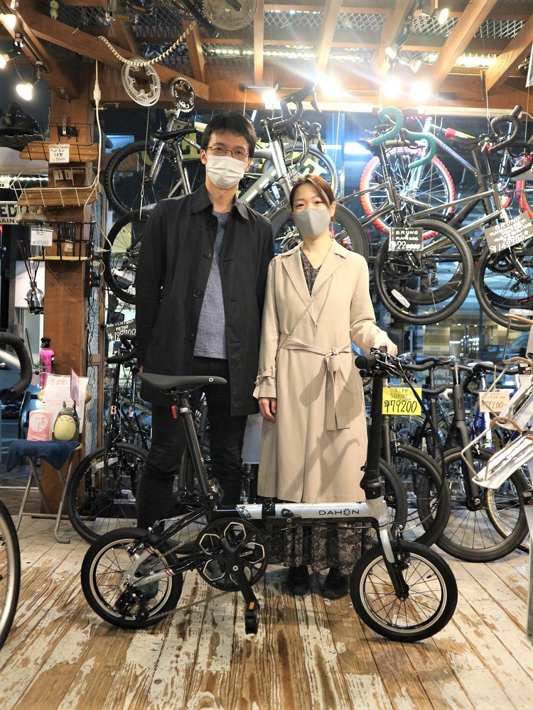 11月23日 渋谷 原宿 の自転車屋 FLAME bike前です_e0188759_18003099.jpg