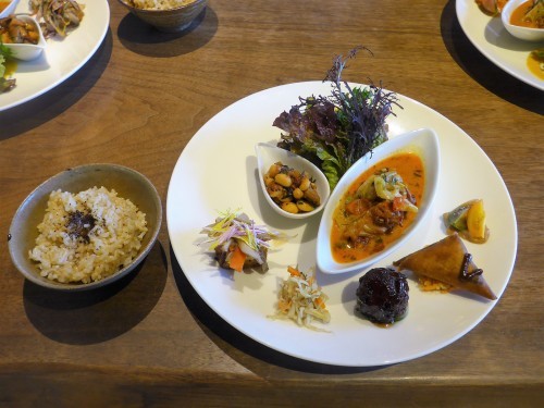 山梨・北杜「キッチンオハナ」へ行く。_f0232060_16205335.jpg
