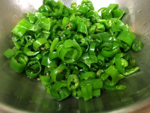 青唐辛子の塩漬け イル レオーネ 千林大宮駅近くのシェフソムリエのブログ