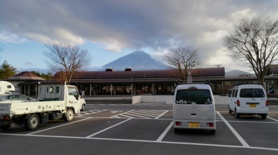 車中泊5日目 都内 山梨県 空の旅人