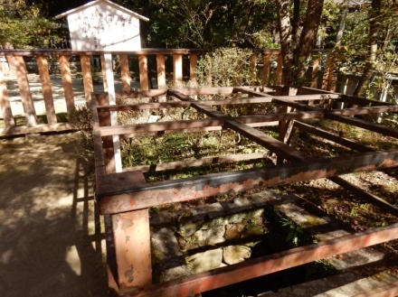 武田神社　武田信玄公を祀る神社　甲斐国総鎮護　山梨県甲府市　_e0342205_01264740.jpg