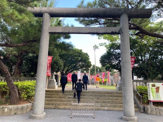 沖縄県護国神社_d0130714_22323896.jpg