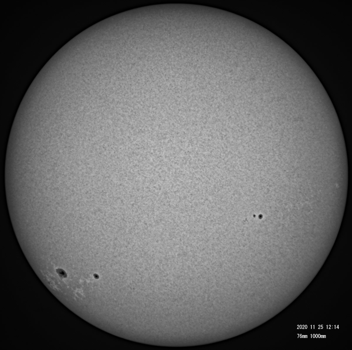 11月25日の太陽_e0174091_16384586.jpg