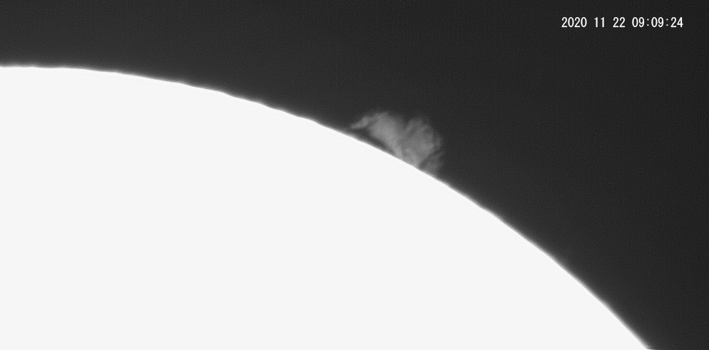 11月22日の太陽_e0174091_16420892.jpg