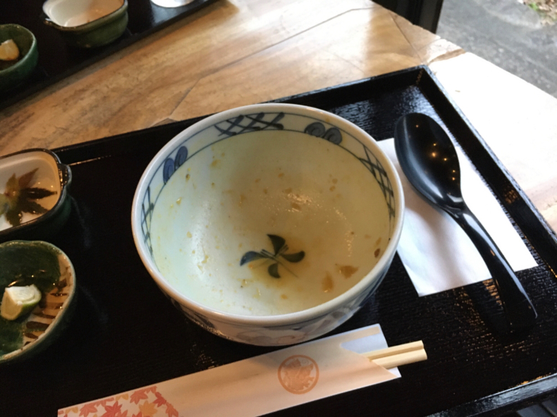 祖谷そば&讃岐うどん もみじ亭にてカレーうどん。_d0390818_22534055.jpg