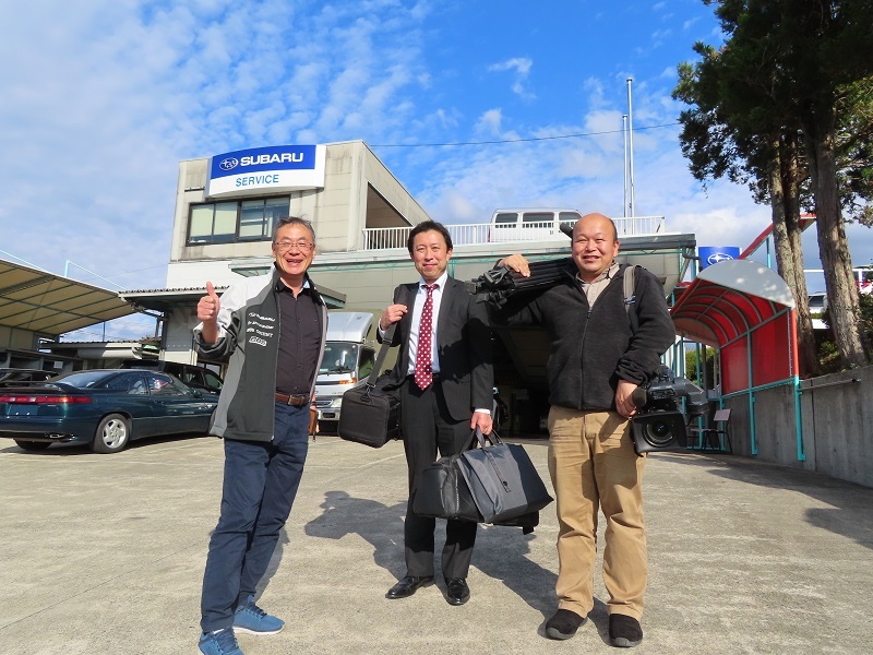 レヴォーグのGTとSTIスポーツを比較_f0076731_21491531.jpg
