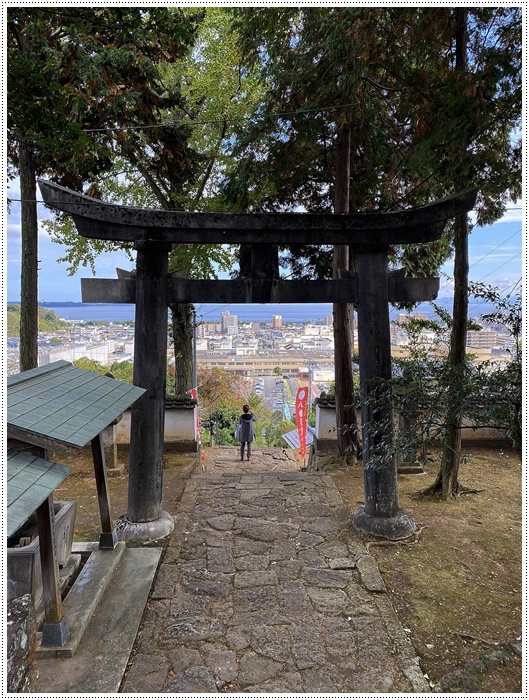 映画『鬼滅の刃』の聖地、八幡竈門神社とは 2 : さくら 映画『鬼滅の刃』の聖地、八幡竈門神社とは 2 : さくら