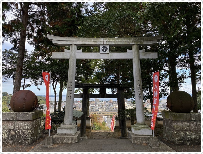 映画『鬼滅の刃』の聖地、八幡竈門神社とは 2 : さくら 映画『鬼滅の刃』の聖地、八幡竈門神社とは 2 : さくら