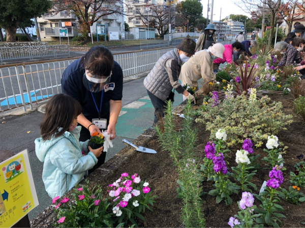 コミュニティガーデンのデザイン_a0139105_01390742.jpg