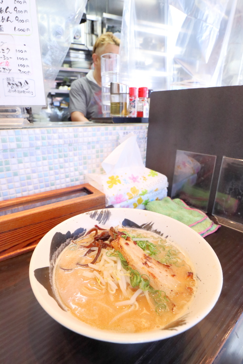 麺屋 なかひらで、龍馬シャモラーメン_a0077663_18265284.jpg