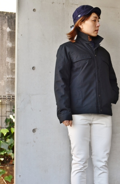 QUARTZ G-JACKET DOWN 黒ライン★_d0152280_08360024.jpg