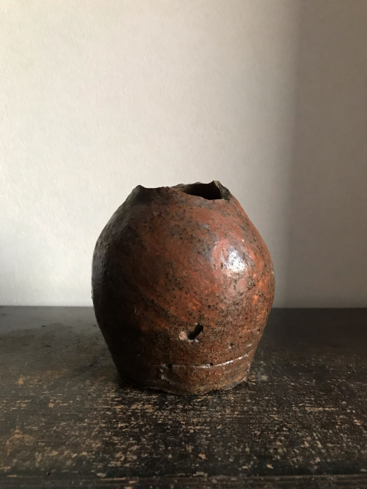 枯枝と越前お歯黒壺 : 骨董うまこし