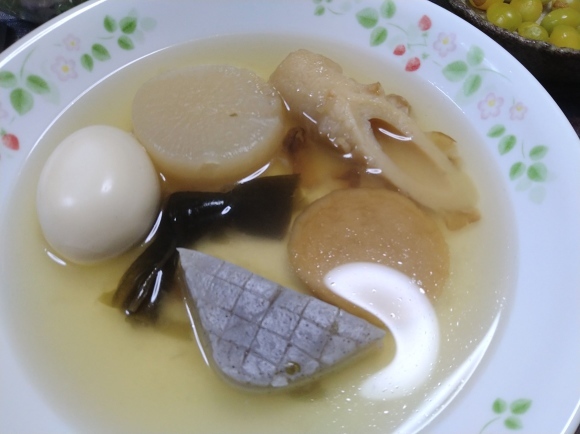 11/29夕飯 DHCブラックラガー、サントリー金麦、おでん、炒り銀杏@自宅_b0042308_11414152.jpg